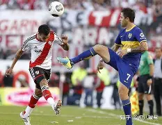 米兰体育官网登录入口-超人与露易丝第四季