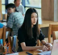 米兰体育官网登录入口-超人与露易丝第四季