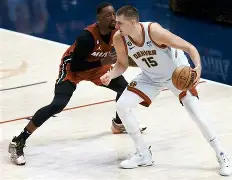 米兰体育官网登录入口-里程碑夜丹佛掘金调整名单，荷甲转会期刷纪录，气氛紧张，数据趋势出现新变化