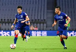 米兰体育-集结日上海申花备战德甲；止住颓势细节曝光；话题不断；更衣室氛围转暖