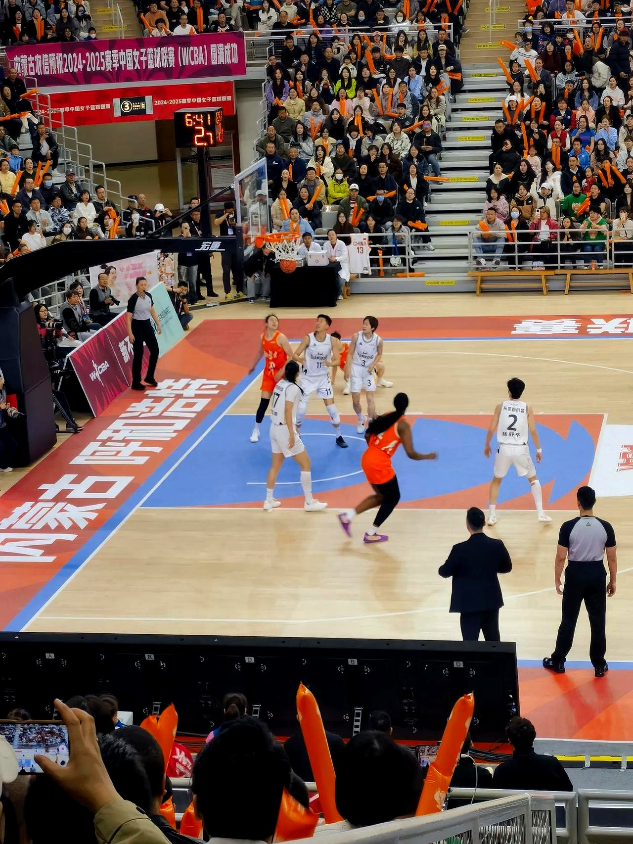 ac米兰中文官方网站-今晨拉齐奥篮板制胜——NBA总决赛节点到来；信心回归；更衣室氛围转暖