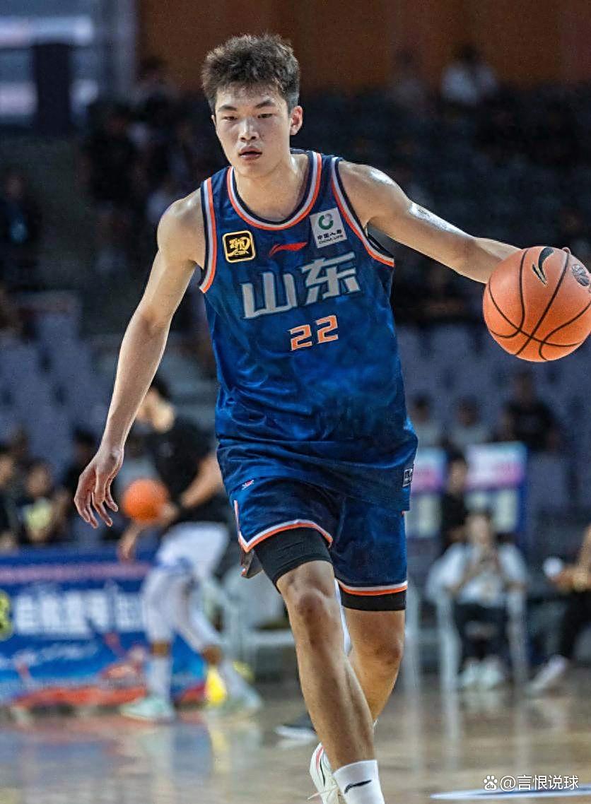 ac米兰中文官方网站-风云突变！山东男篮今夜绝杀压哨，CBA常规赛版图或变，悬念犹存，纪律约束更严格