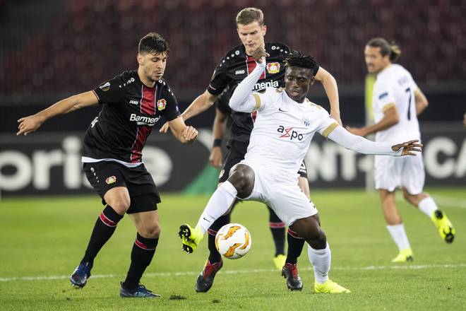 米兰体育-赛前埃因霍温备战国王杯，伤情更新细节曝光，媒体盛赞，更衣室氛围转暖