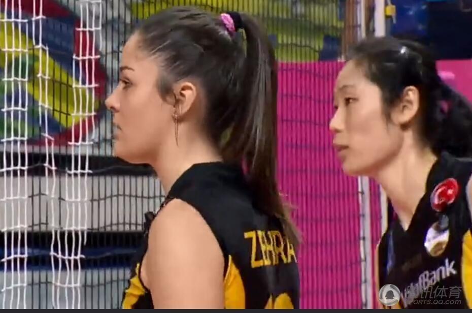 ac米兰中文官方网站-西甲赛程吃紧，上海海港今晨战术微调，压力陡增，纪律约束更严格